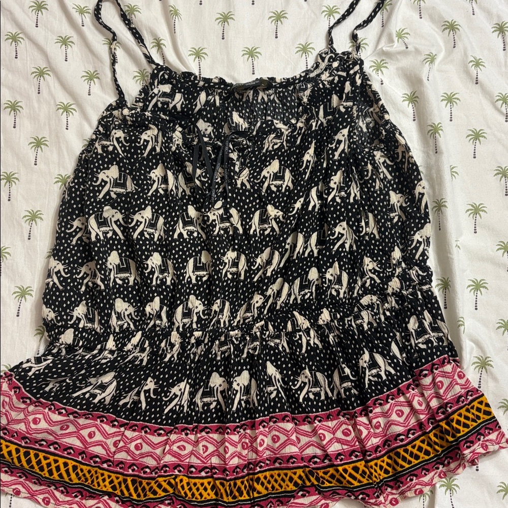 Forever 21 Black and Cream Patterned Top